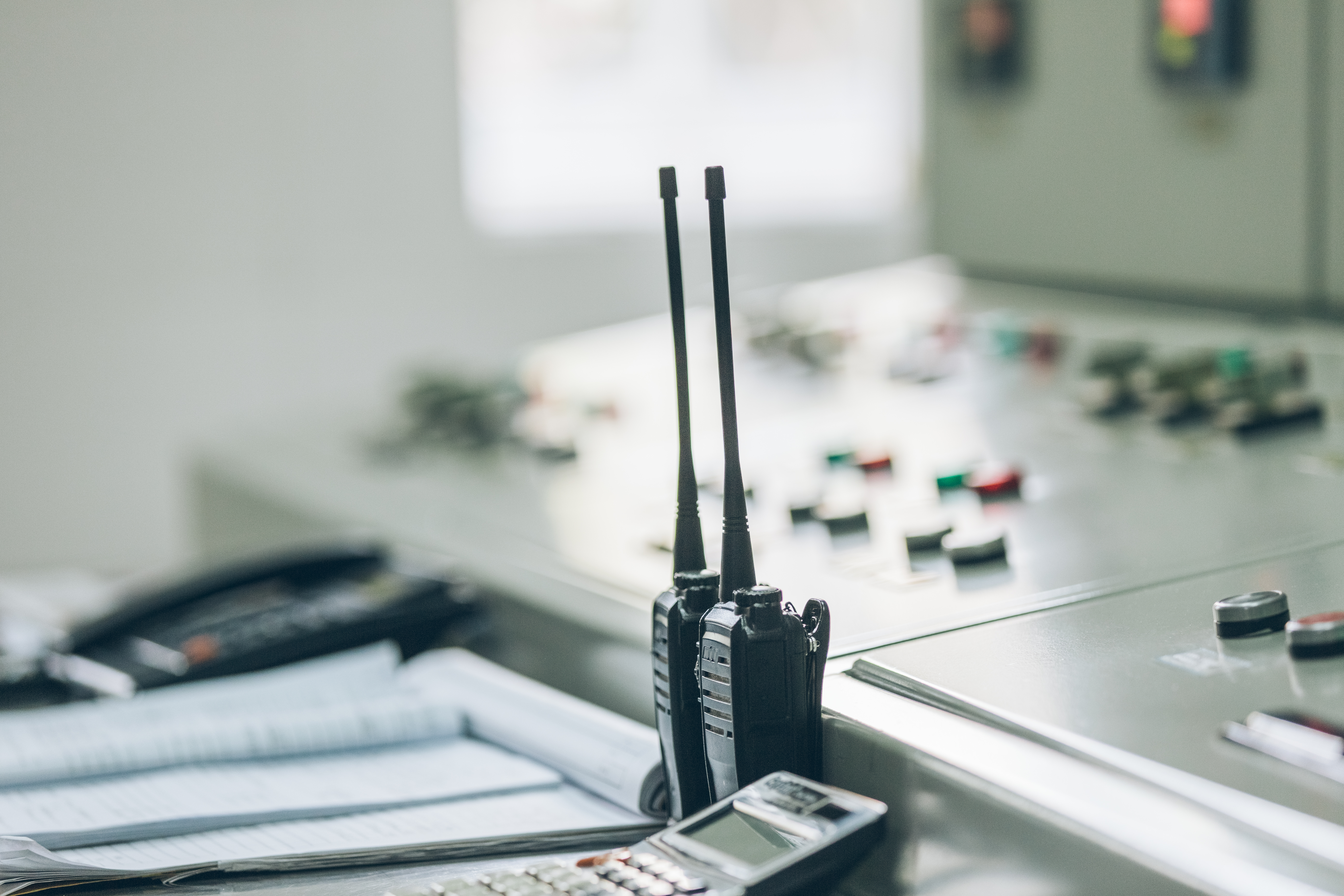 Radio kontrolrum lyst